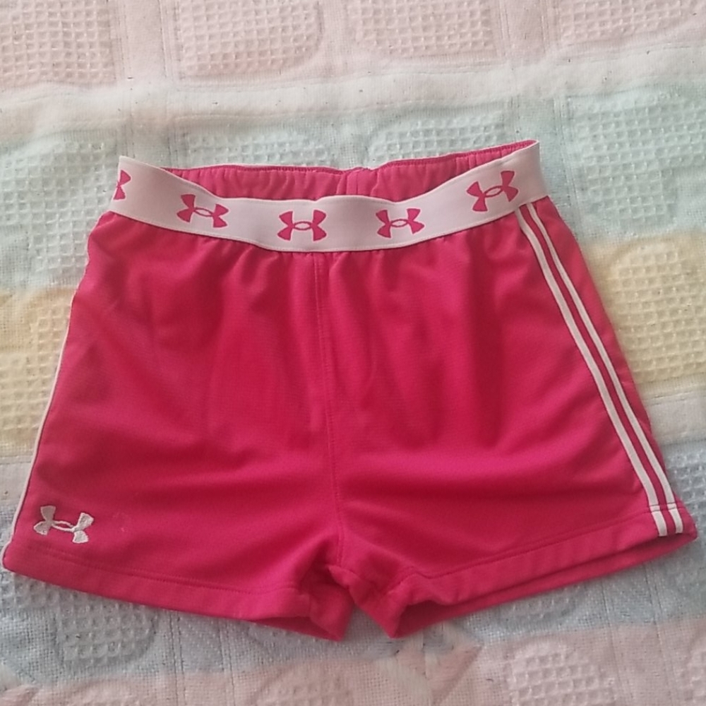 Girls Under Armour shorts size 6x